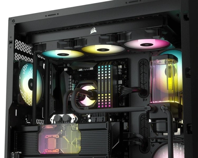 Corsair iCUE SP140 RGB Elite Beyaz 140 mm Fan – BÜYÜLEYİCİ RGB AYDINLATMA