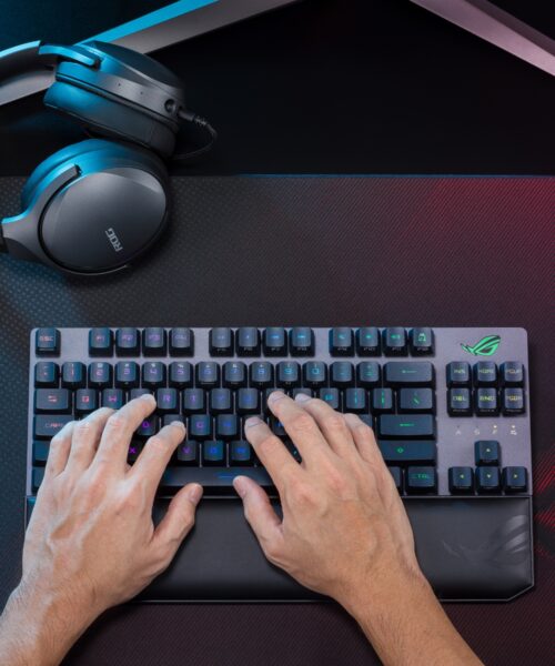 ROG Strix Scope RX TKL Wireless Deluxe