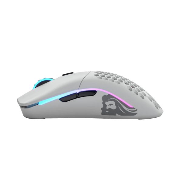 Glorious Model O Minus Kablosuz Gaming Mouse Mat Beyaz 2