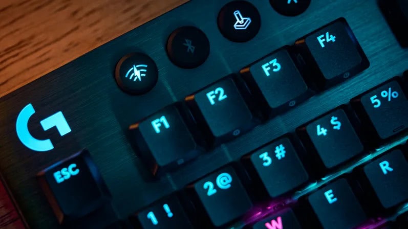 Logitech G915 X Lightspeed Tkl Low Profile Tactile Switch İngilizce Kablosuz Siyah Gaming Klavye (920 012721) H4