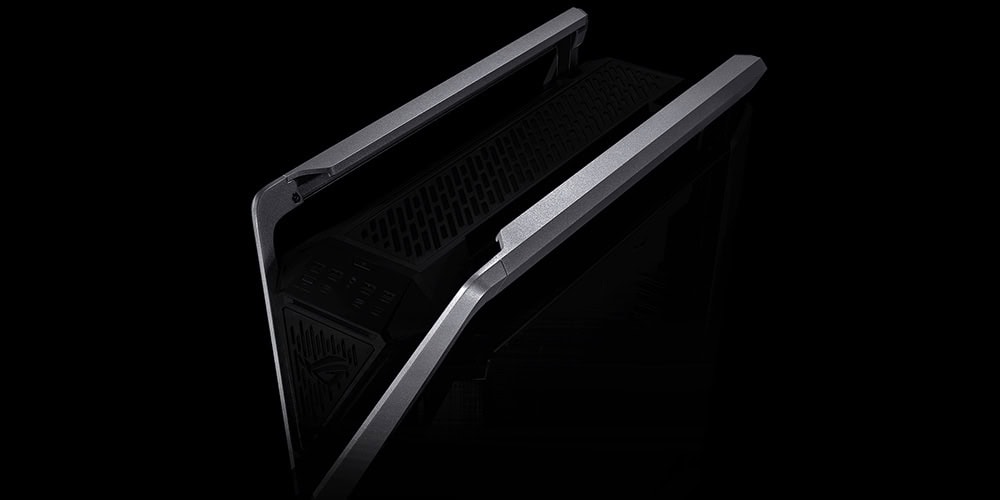 ROG Hyperion GR701 BTF Edition