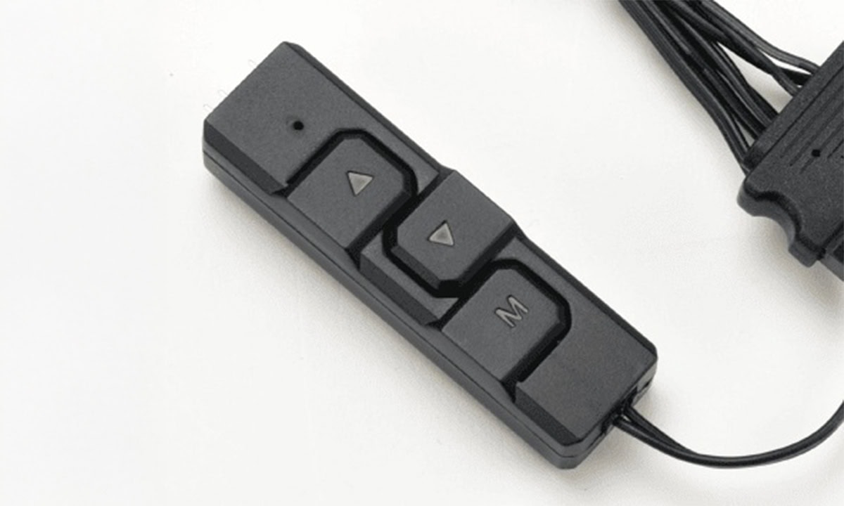 Enermax RGB Kontrol Kutusu aracılığıyla kontrol