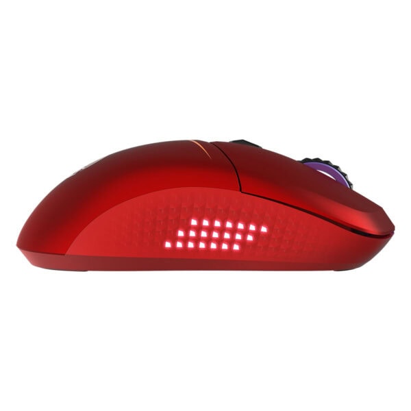 Oyun için optimize edilmiş kırmızı LED ışıklı mouse, ergonomik tasarımı ve hassasiyetiyle rakiplerinizi yenmek için ideal.
