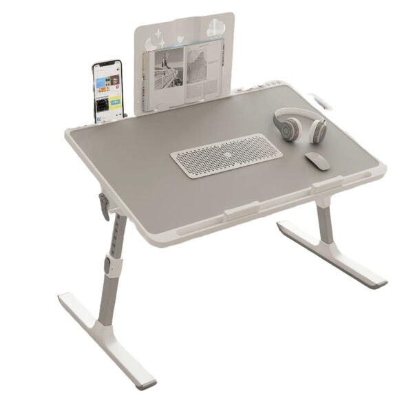 Masa bilgisayar çalışma masası, oyuncu ve öğrenci kullanımı için ergonomik ve şık beyaz çalışma masası. kulaklık, mouse ve telefon standı ile teknoloji dostu tasarım.
