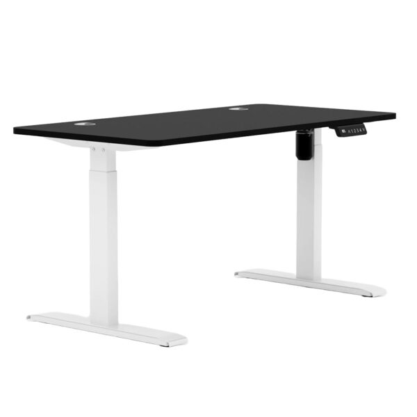 Kare ergonomik ofis çalışma masası, siyah yüzey ve beyaz ayaklarla modern tasarım. Geniş çalışma alanı ve ayarlanabilir yükseklik özelliği ile konfor sağlar.