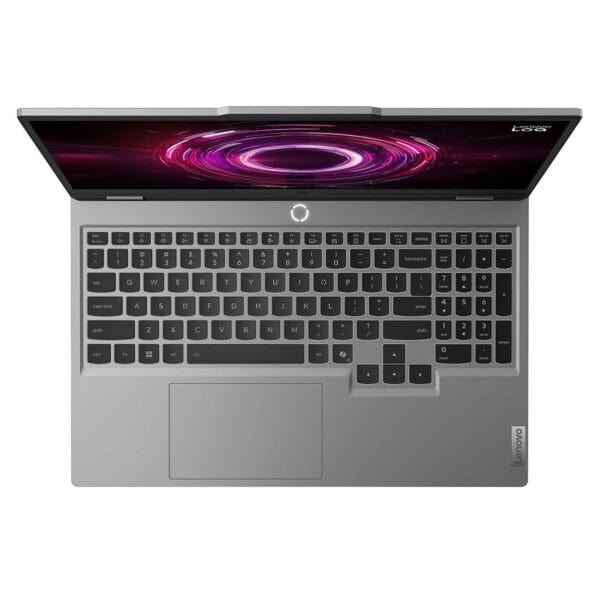 Farklı açılardan çekilmiş ince lenovo dizüstü bilgisayar, yüksek çözünürlüklü ekran ve klavye detaylarıyla gösteriliyor. Oyun, bilgisayar ve teknoloji tutkunları için ideal.