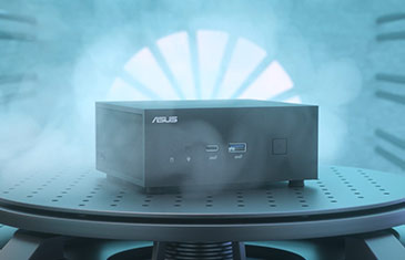 Yüksek performanslı ASUS mini bilgisayar, portlar ve yüksek hızlı USB 5G bağlantısı ile oyun ve ofis kullanımı için ideal. Kompakt ve şık tasarımıyla her ortamda şıklık sağlar.