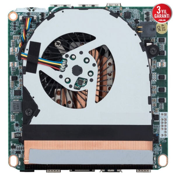 İşlemci soğutucu ve anakart bileşenleri içeren bilgisayar işlemci soğutucu ve anakart görüntüsü, yüksek kaliteli ve detaylı bilgisayar parça görseli.