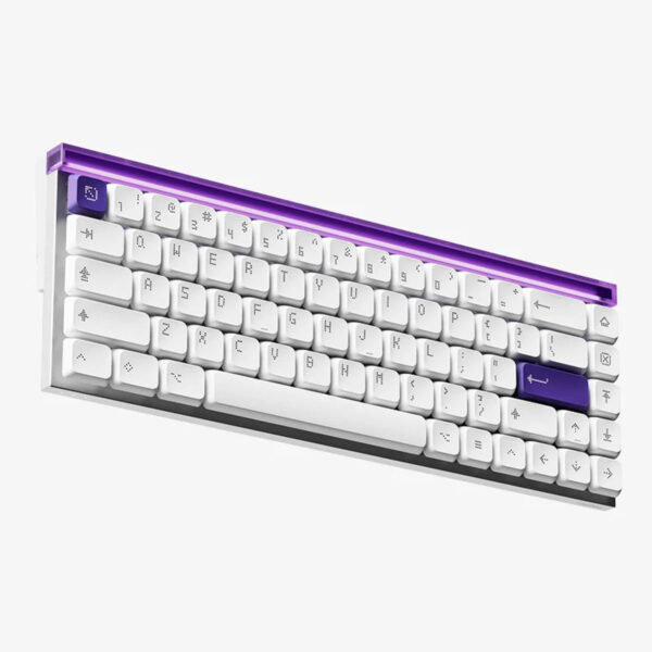 Farklı renkli gaming mekanik klavye, RGB aydınlatma ve ergonomik tasarım ile yüksek performans sağlar. Oyun ve yazılım kullanımı için ideal, dayanıklı ve şık görünüm sunar.