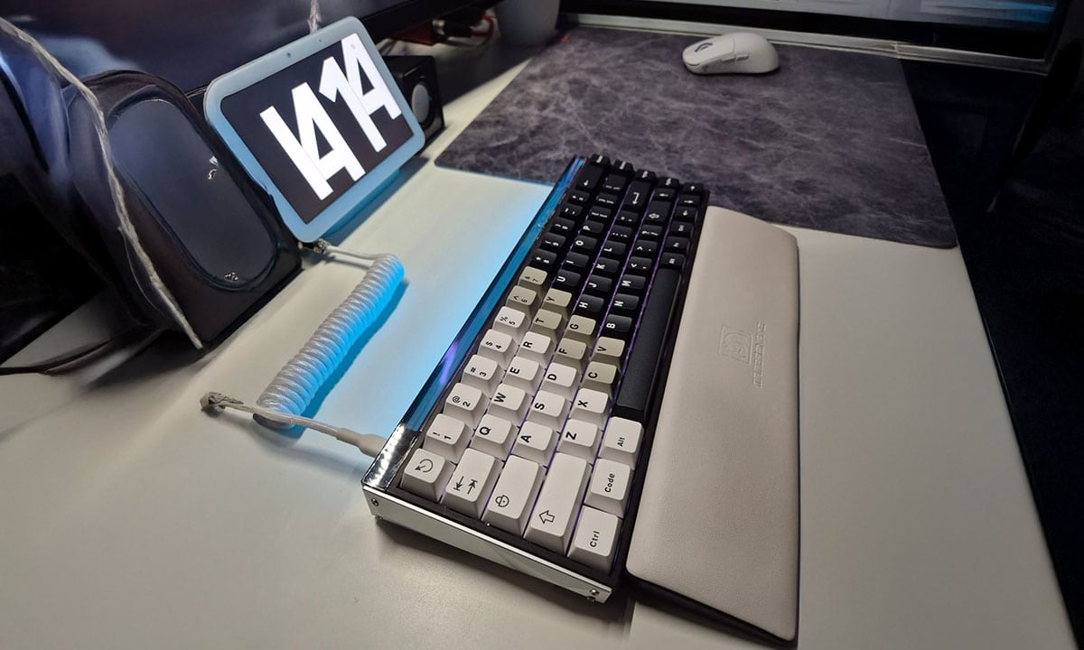 MelGeek Made68 Pro/Ultra Uyumlu Kırmızı Light Bar H1