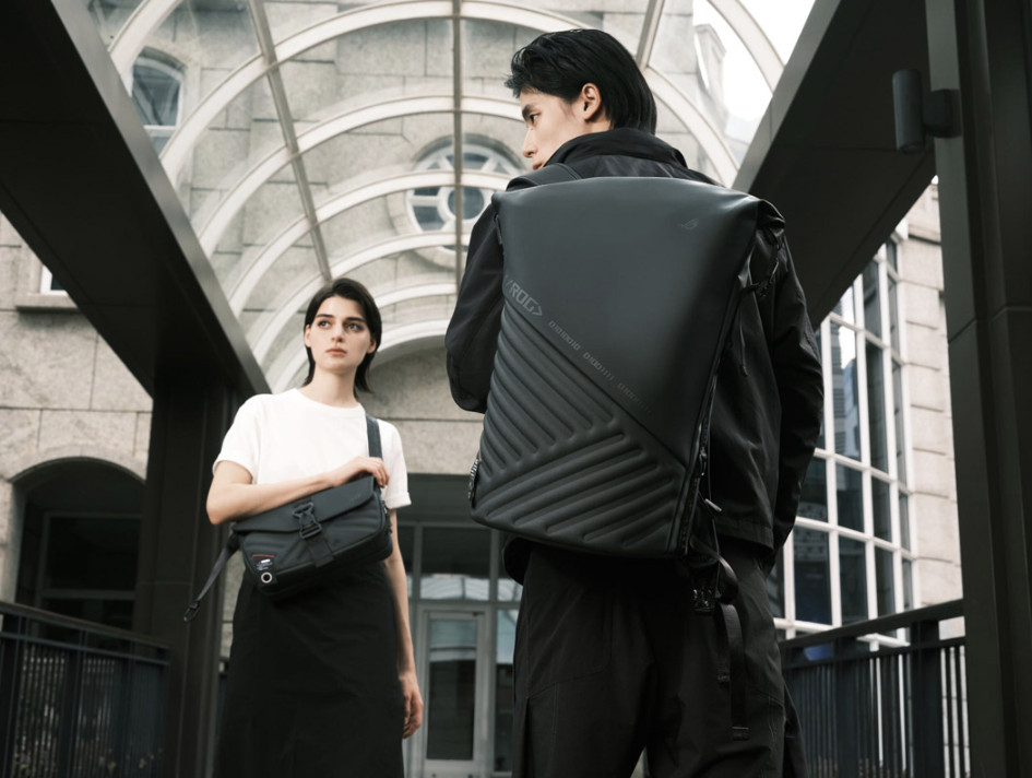 ASUS ROG Slash 4.0 Sırt Çantası H2