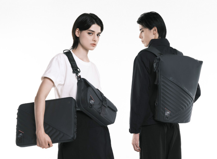 ASUS ROG Slash 4.0 Sırt Çantası H3