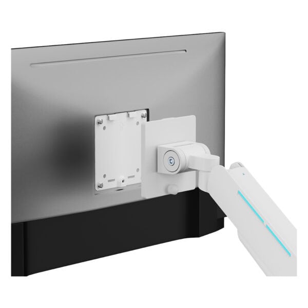 Yüksek çözünürlüklü bilgisayar monitörü ve beyaz aygıt bağlantısı, modern teknoloji ve oyun ekipmanları, ergonomik ve şık tasarım, oyun ve bilgisayar aksesuarları, oyun konsolu ve bilgisayar uyumu.