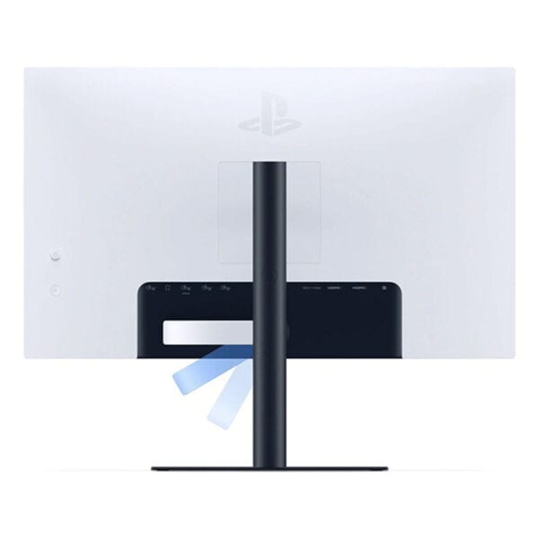 Yüksek çözünürlüklü PlayStation 5 oyun konsolu arka görünümü, modern ve şık tasarımıyla ön plana çıkıyor, üstün performans ve gelişmiş teknolojiler ile donatılmıştır.