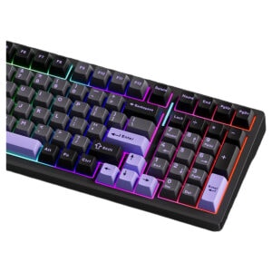 Yüksek performanslı RGB aydınlatmalı oyuncu klavyesi, masaüstü bilgisayarlar için ideal, dayanıklı yapısı ve şık tasarımıyla öne çıkıyor.