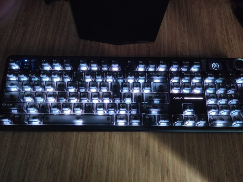 Image #1 from R. Ö.