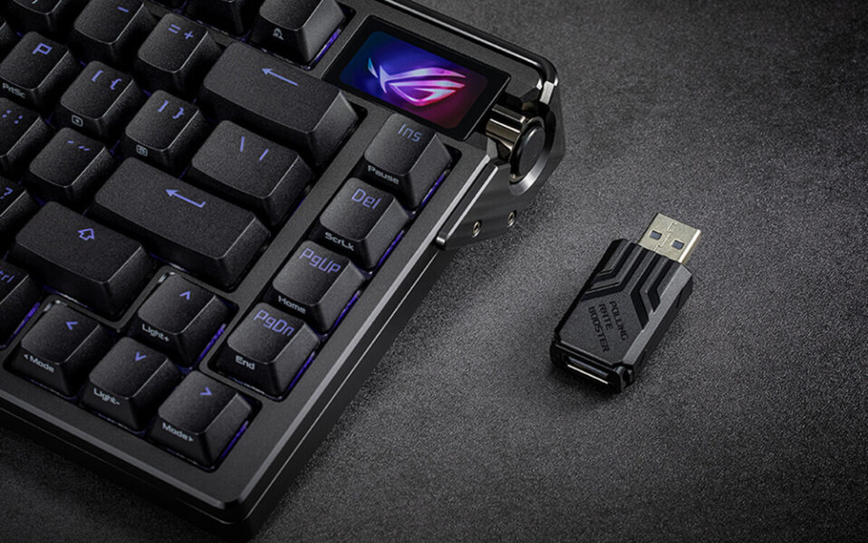 ROG Azoth Extreme ROG NX Snow Switch RGB Kablosuz Mekanik Gaming Klavye, 8K Hz tepki hızı ve RGB aydınlatma ile üstün oyun deneyimi sağlar.