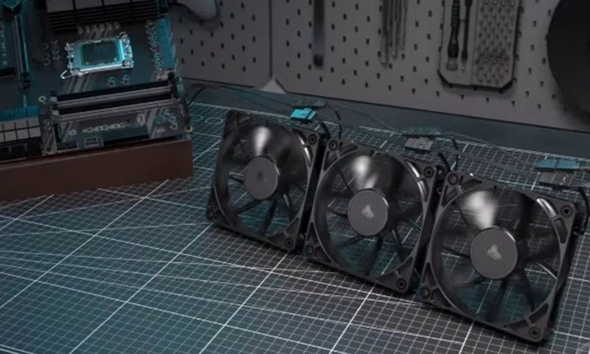 Üçlü bilgisayar soğutucu fanı, yüksek performanslı ve sessiz çalışma özellikleriyle oyun ve bilgisayar sistemleri için ideal soğutma çözümü.