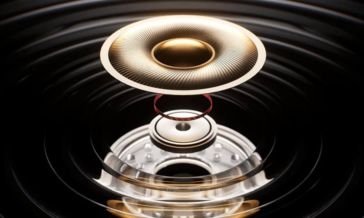 Yüksek kaliteli MCHOSE V9 Turbo White Gold 7.1 Surround kablosuz oyun kulaklığı, üstün ses deneyimi ve konfor sağlar. Mükemmel ses izolasyonu ve şık tasarımıyla oyun keyfini artırır.