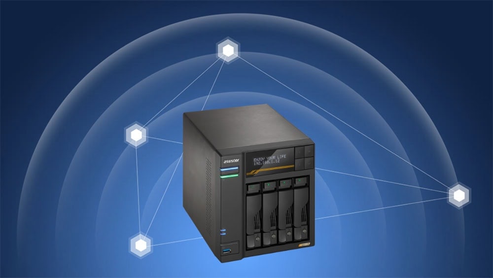 ASUSTOR LOCKERSTOR 4 Gen3 NAS depolama cihazı, AMD Ryzen V3C14 işlemci ve 16GB DDR5 RAM ile yüksek performans sağlar. 4 yuvalı, 10GbE bağlantı desteği ile veri depolama ve yönetiminde üstün hız ve güv.
