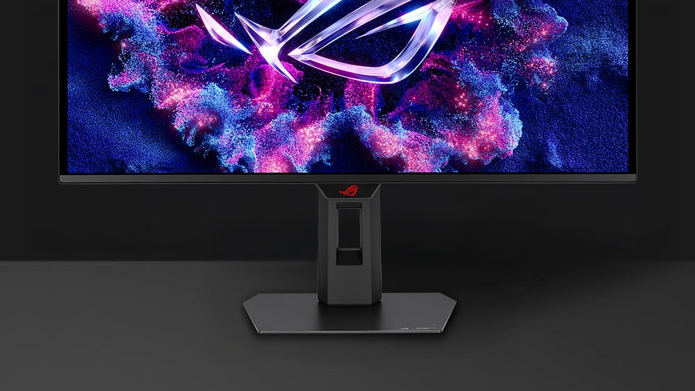 ROG oyun monitörü ve logo detayları.