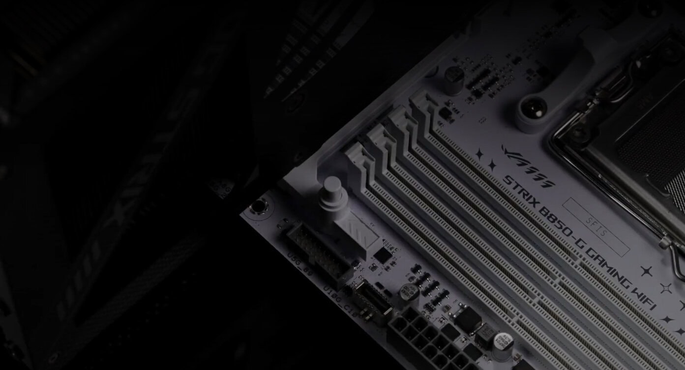 ASUS ROG STRIX B850-G GAMING WIFI 8000MHz (OC) DDR5 Soket AM5 M.2 HDMI DP mATX Anakart h17