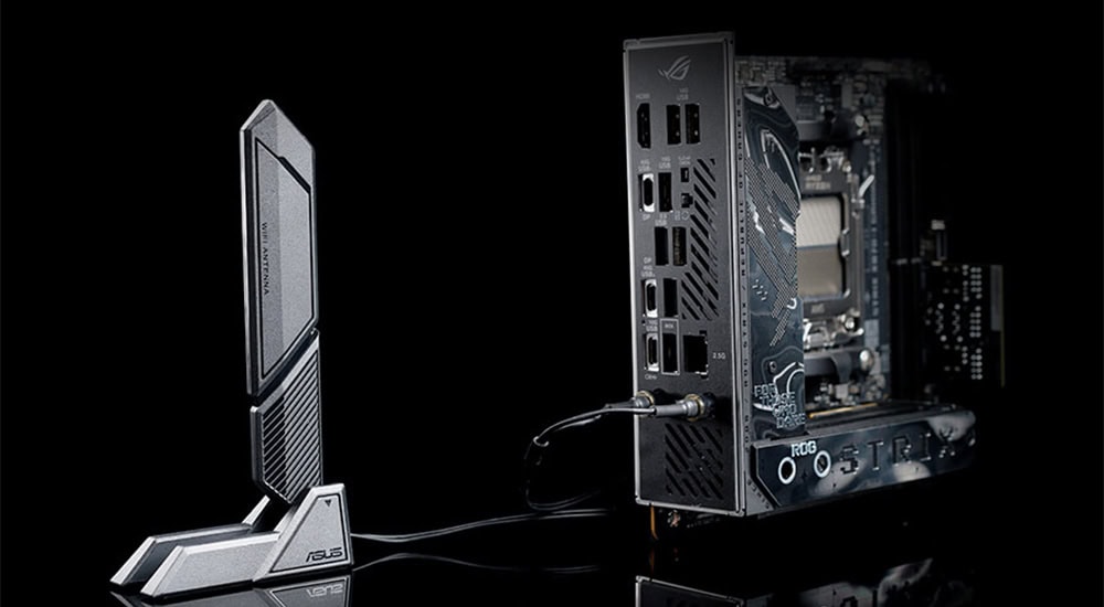 ROG Strix X870-I Gaming WiFi asus-rog-strix-x870-i-gaming-wifi-8600mhzoc-ddr5-soket-am5-m-2-hdmi-mini-itx-anakart