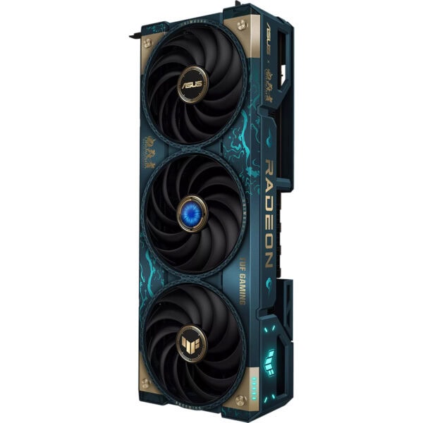 ASUS TUF Gaming Radeon RX 9070 XT ekran kartı, üç fanlı tasarımı ve mavi detaylarıyla dikkat çekiyor.