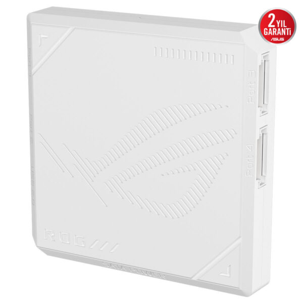 ASUS ROG Eurux GR120 ARGB 120mm beyaz kasa fanı için şık beyaz çerçeveli 3’lü ünitesi, modern desene sahip ve hava akışını destekleyen kasa fanı.