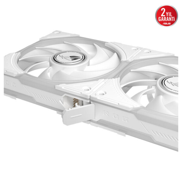 ASUS ROG Eurux GR120 beyaz kasa fanı, çift 120mm kanatlı soğutucu ve ARGB uyumlu tasarım, kartuşlu bağlantı kapağıyla temiz görünüm.